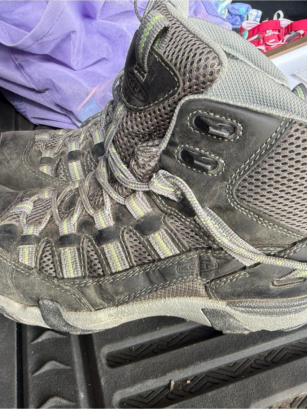 Keen Gray Trail Boots with Lime Accents - Picture 2 of 4